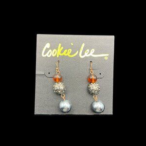 Cookie Lee Earrings Copper Tone Dangle Three Bead Amber Color Silver Gray‎ Beads